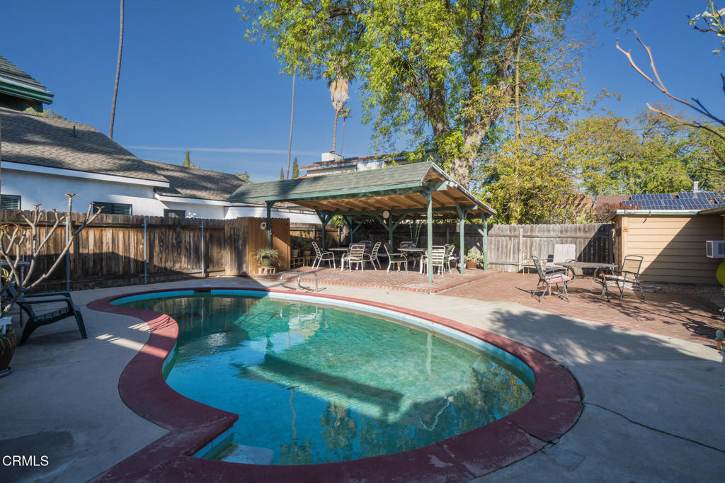 1080 S Los Robles Avenue