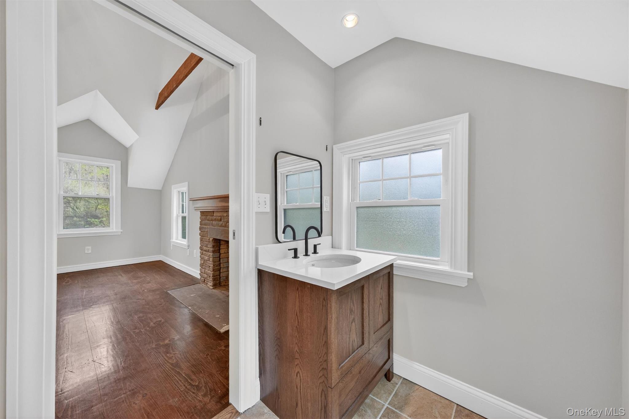 955 Peach Lake Road Unit: Unit 1