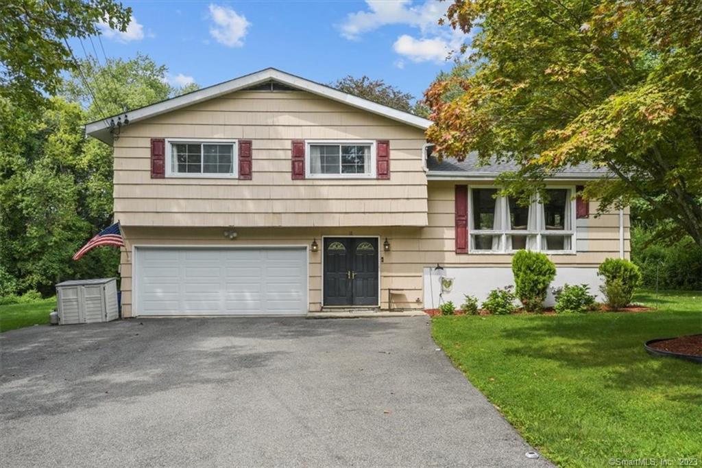 18 Center Drive