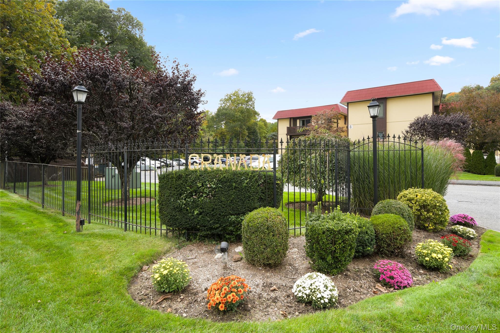 18 Granada Crescent Unit: 14