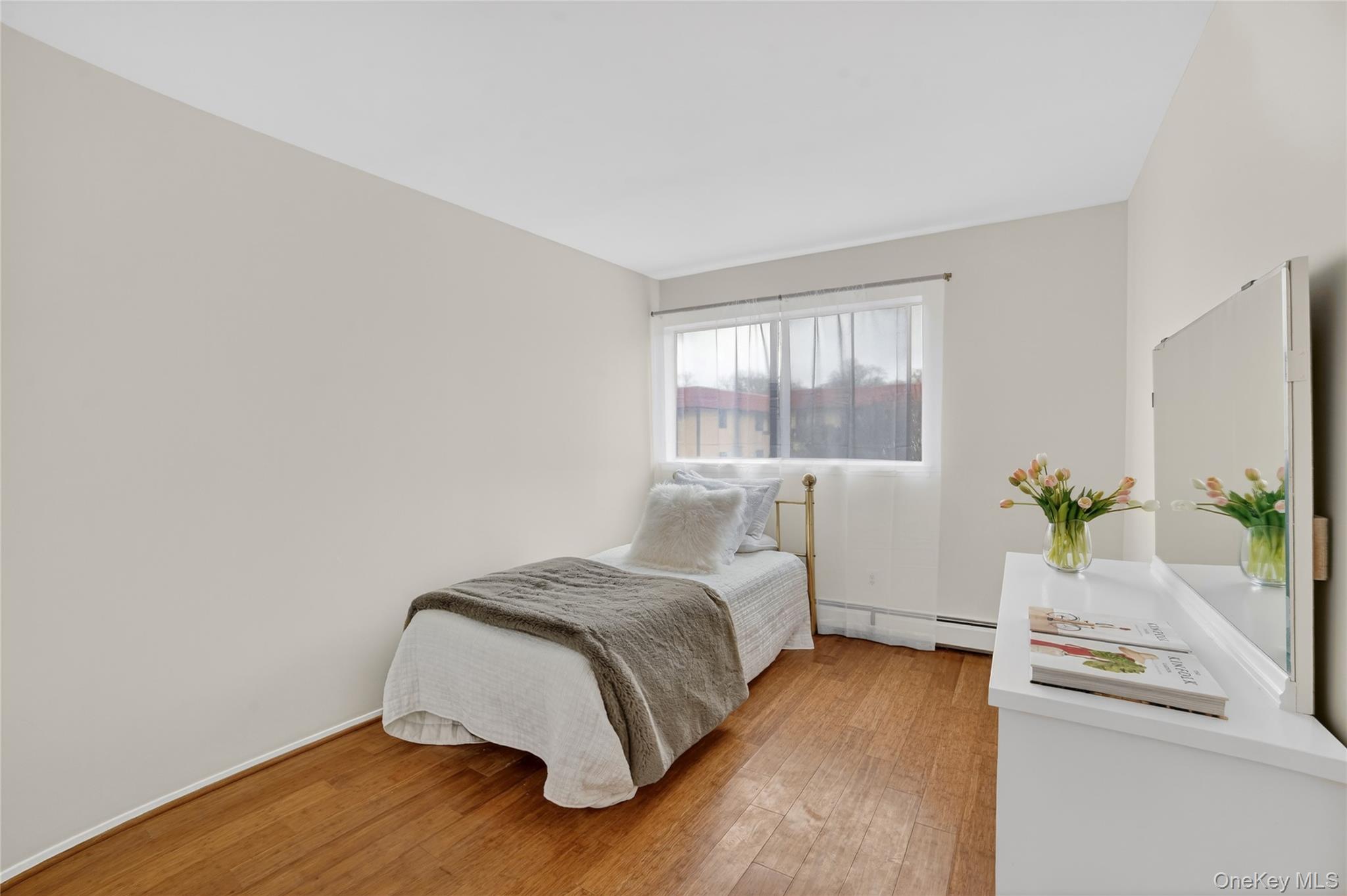 18 Granada Crescent Unit: 14