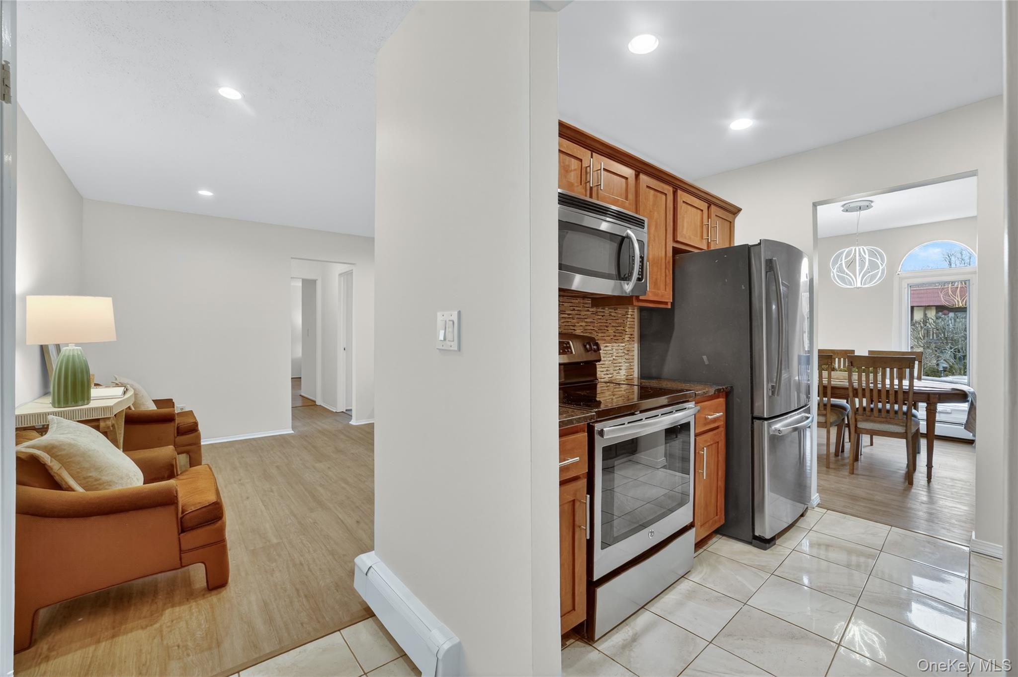 18 Granada Crescent Unit: 14