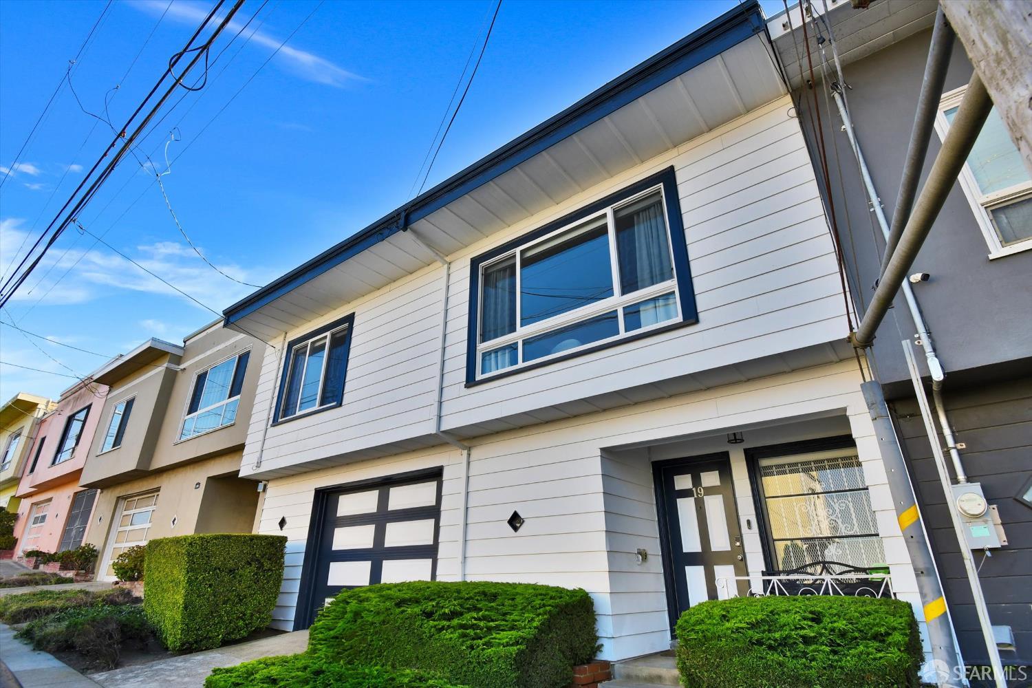 19 Robinson Drive