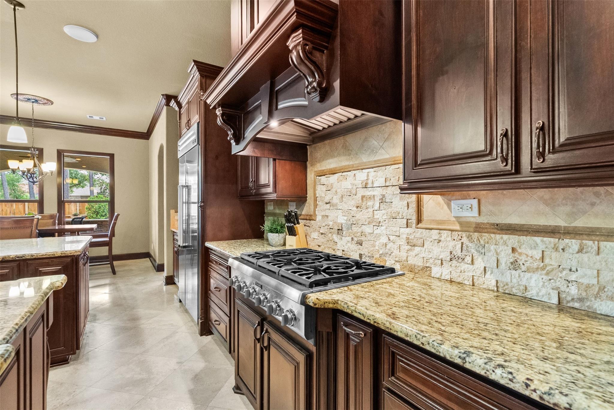 7511 Raes Creek Drive