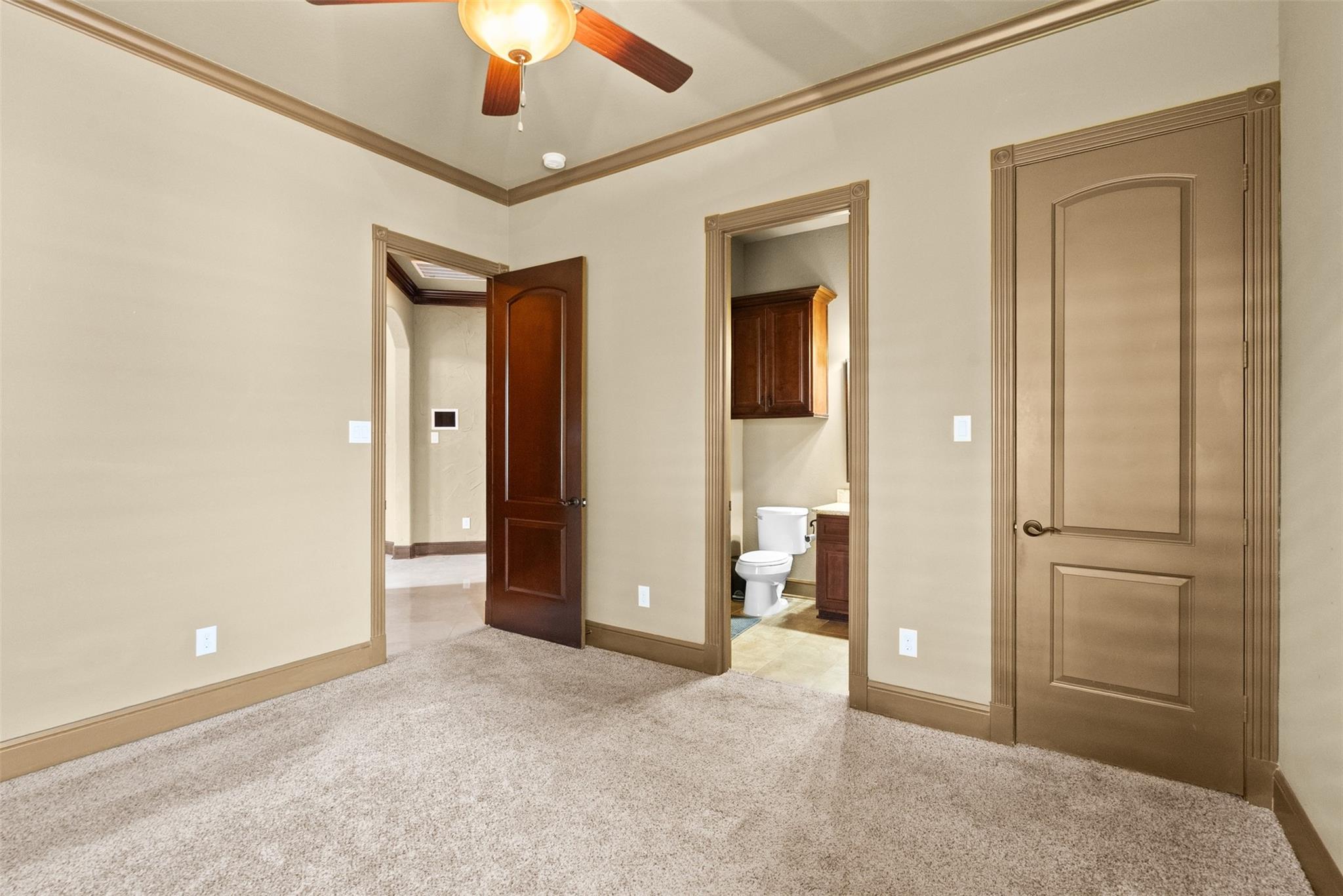 7511 Raes Creek Drive