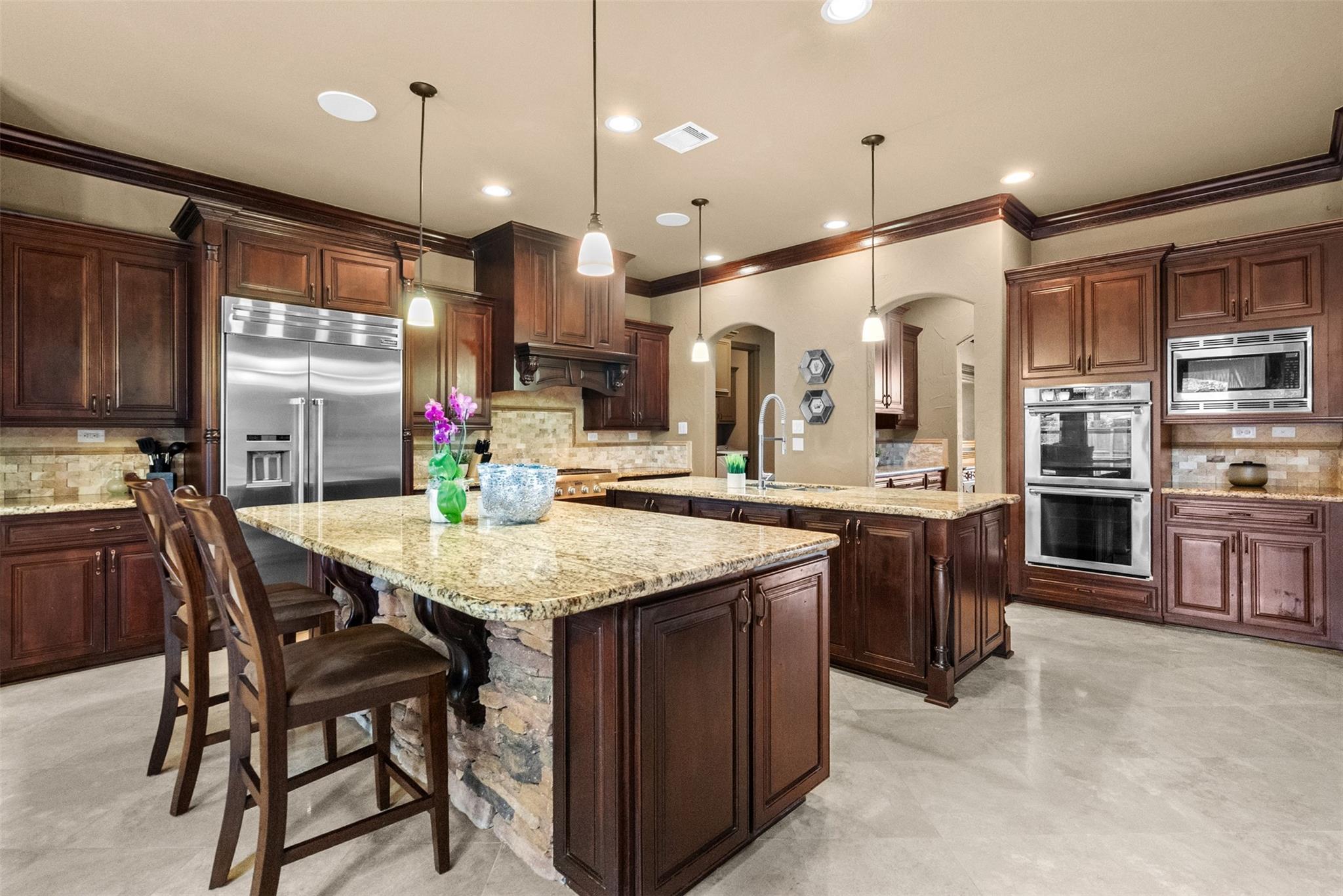 7511 Raes Creek Drive