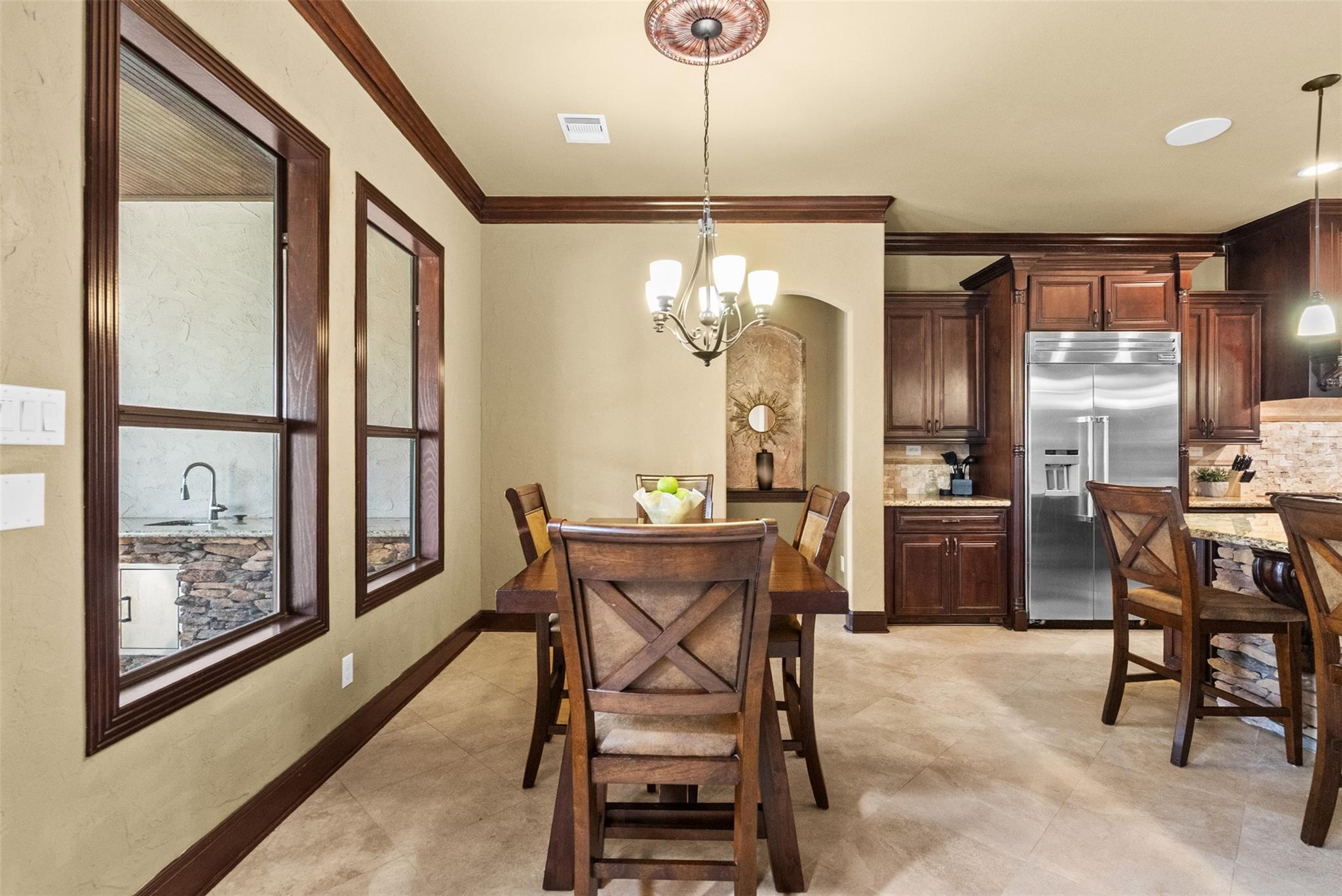 7511 Raes Creek Drive