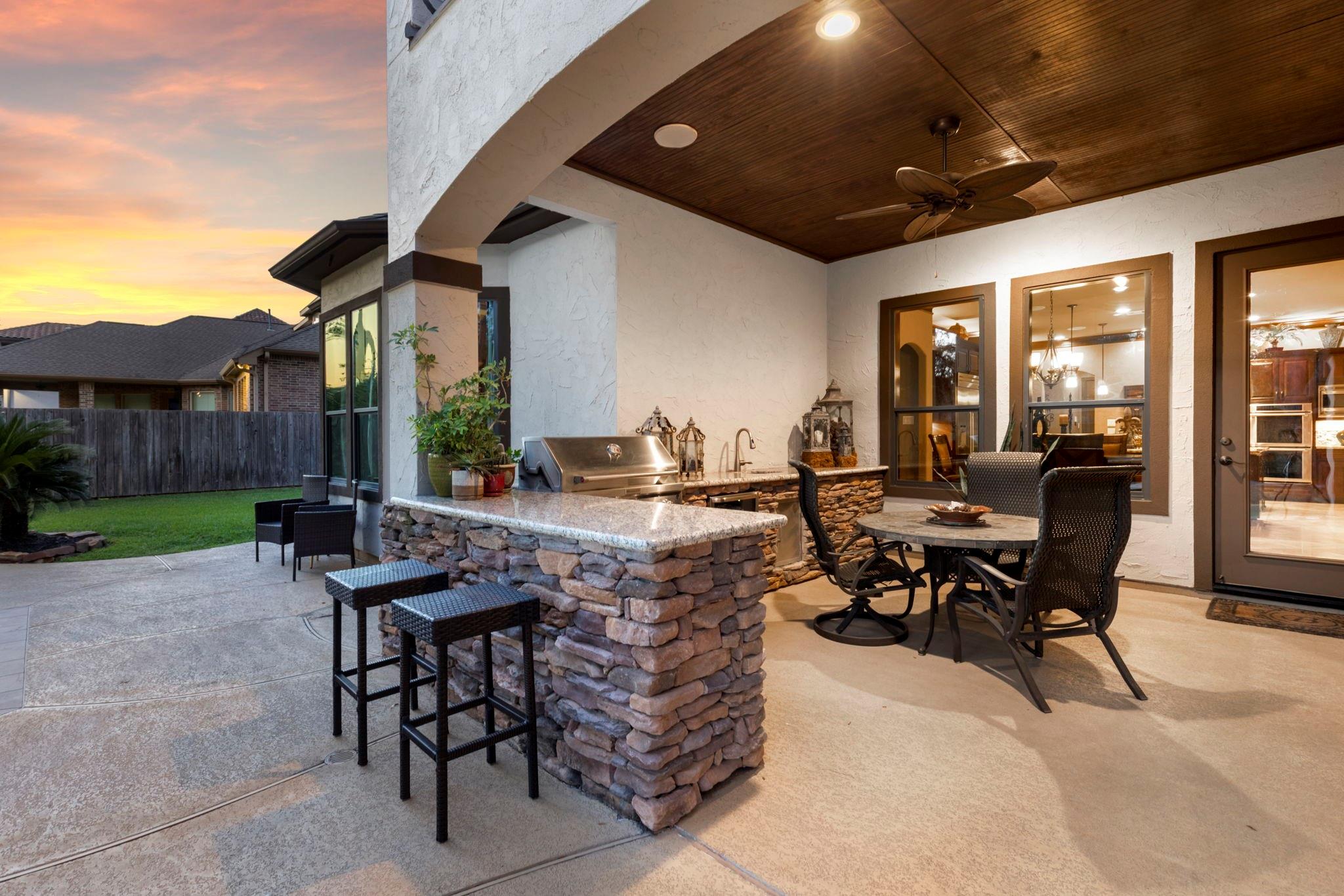 7511 Raes Creek Drive