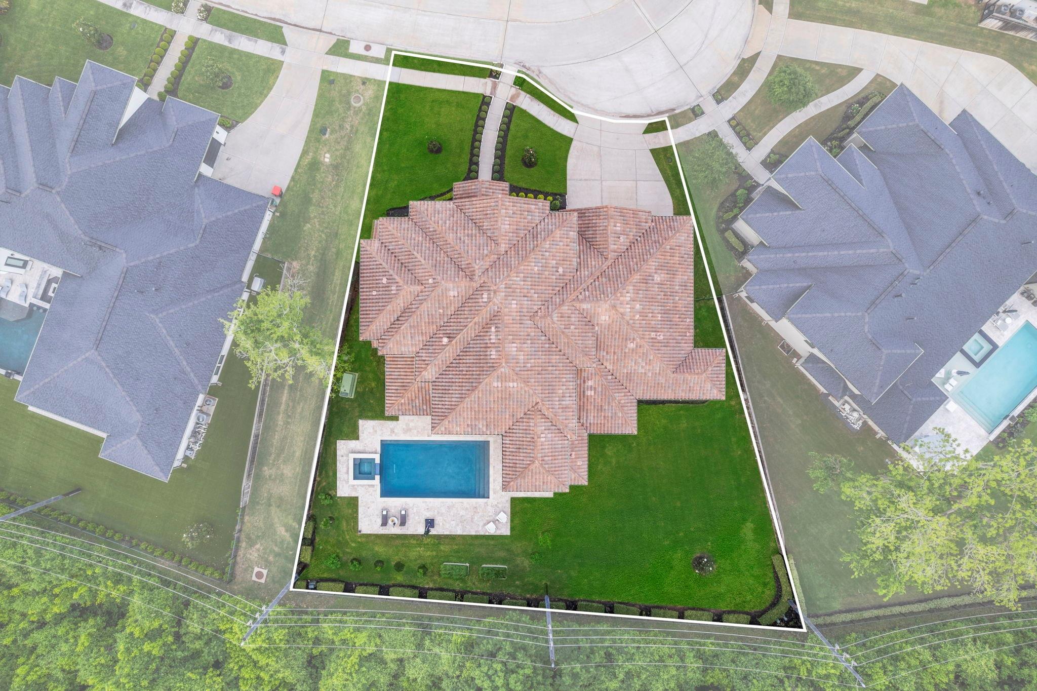 9218 Fox Bend Lane
