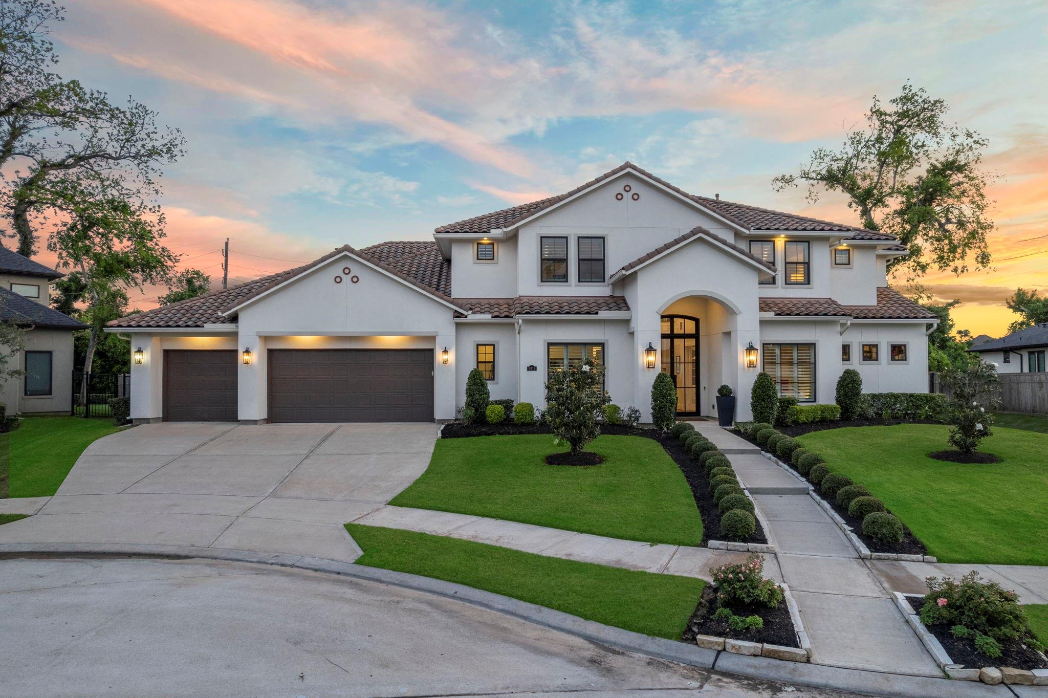 9218 Fox Bend Lane