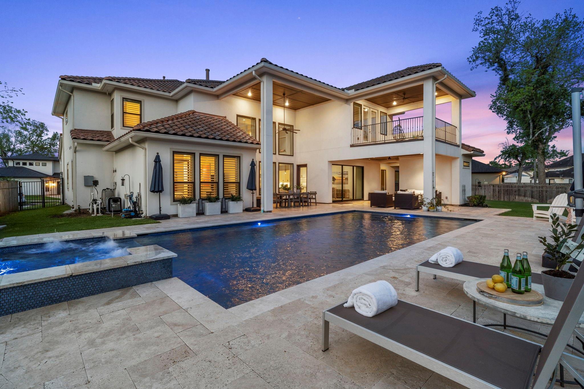 9218 Fox Bend Lane