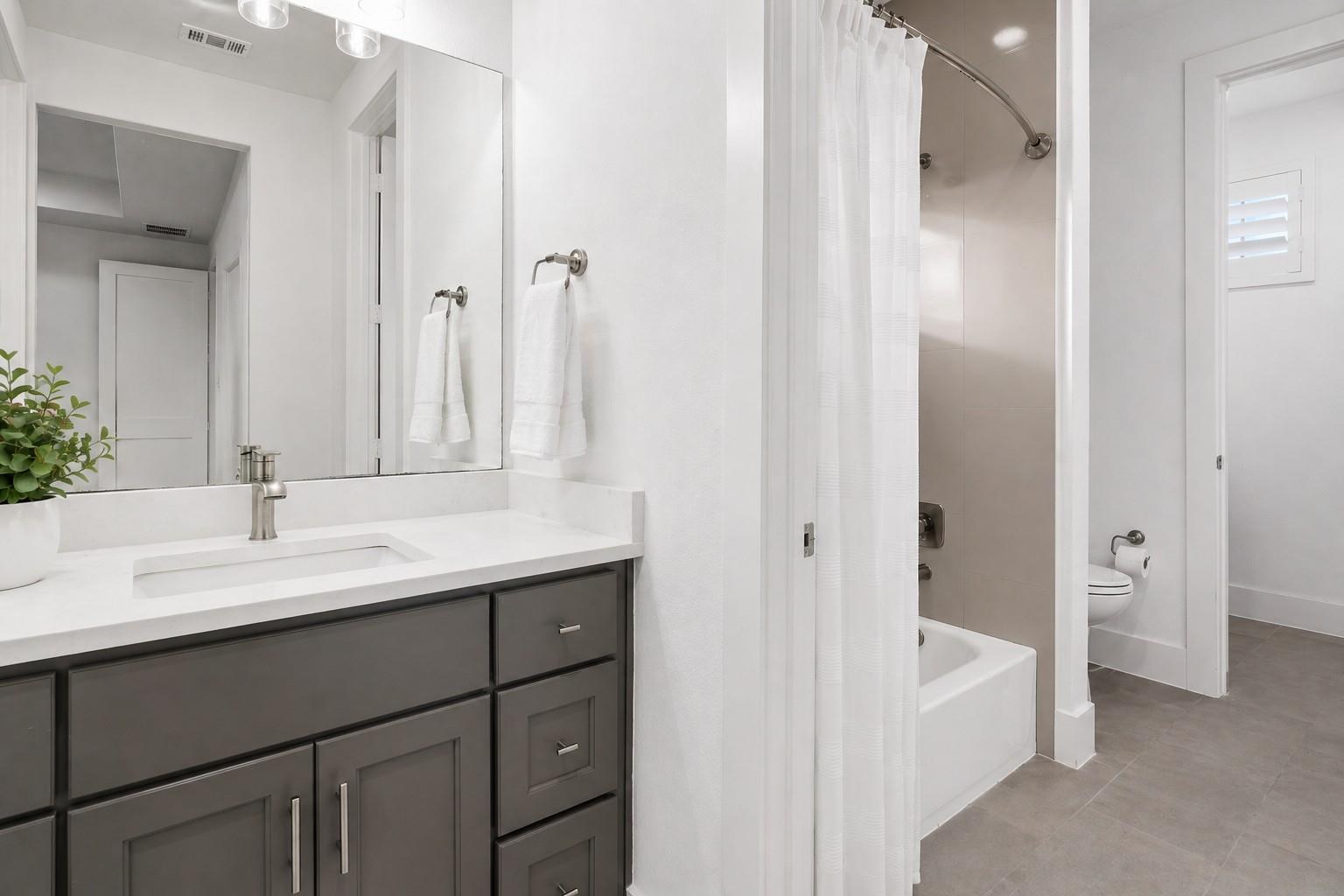 9218 Fox Bend Lane
