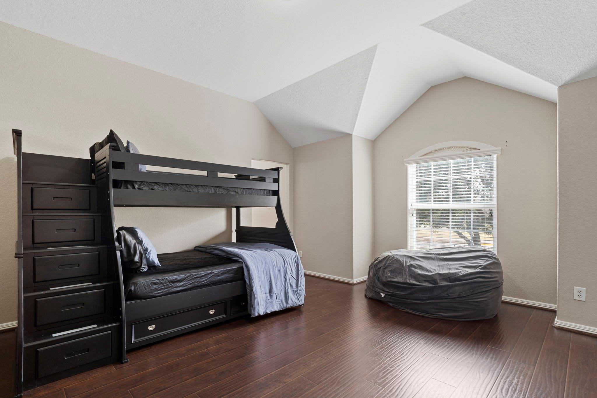 4502 Creek Point Lane