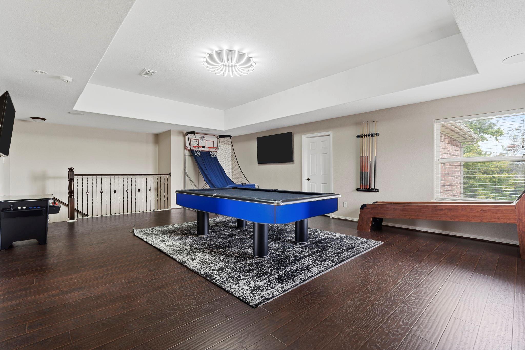 4502 Creek Point Lane