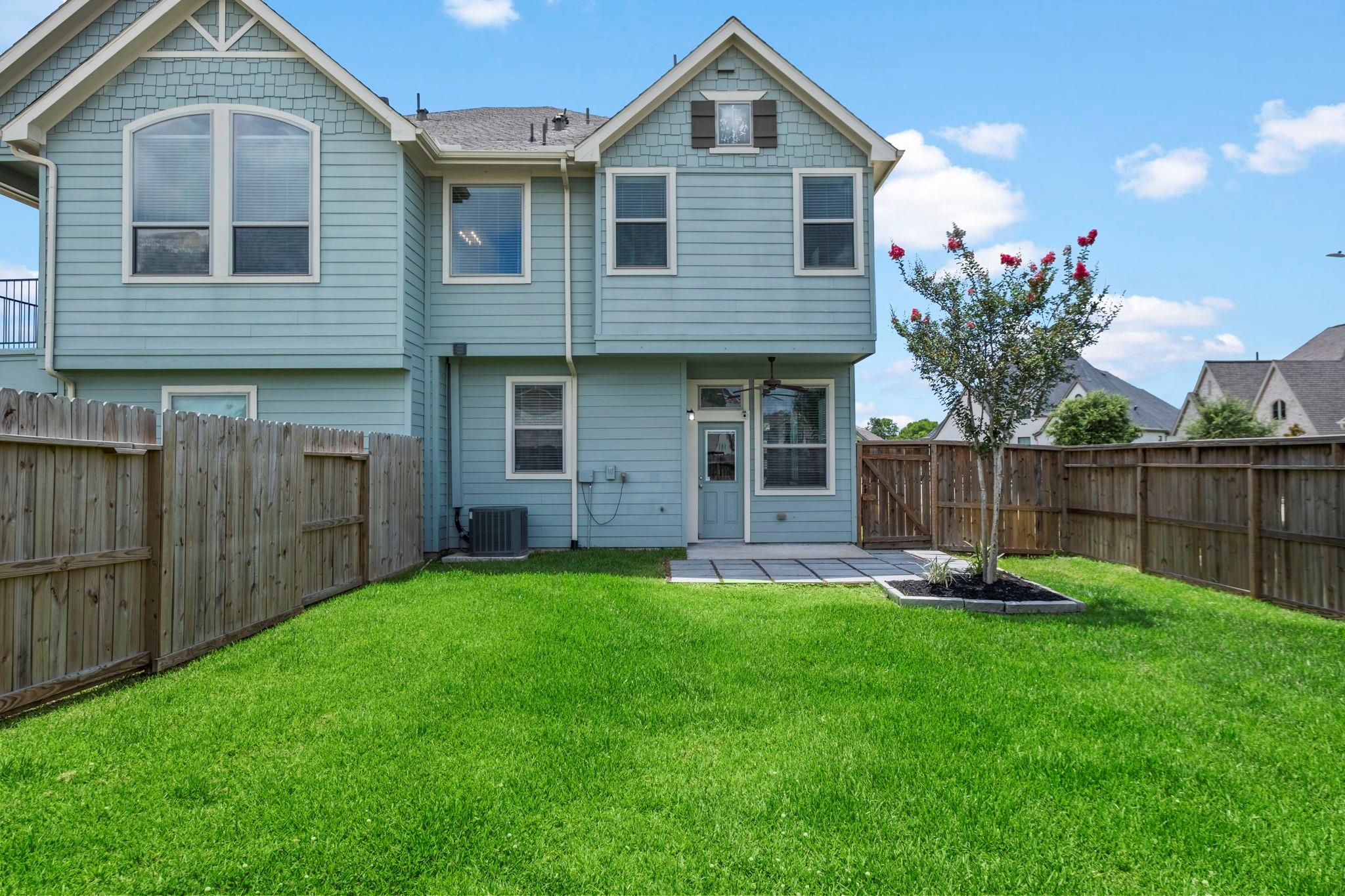 8614 Azalea Crossing Court