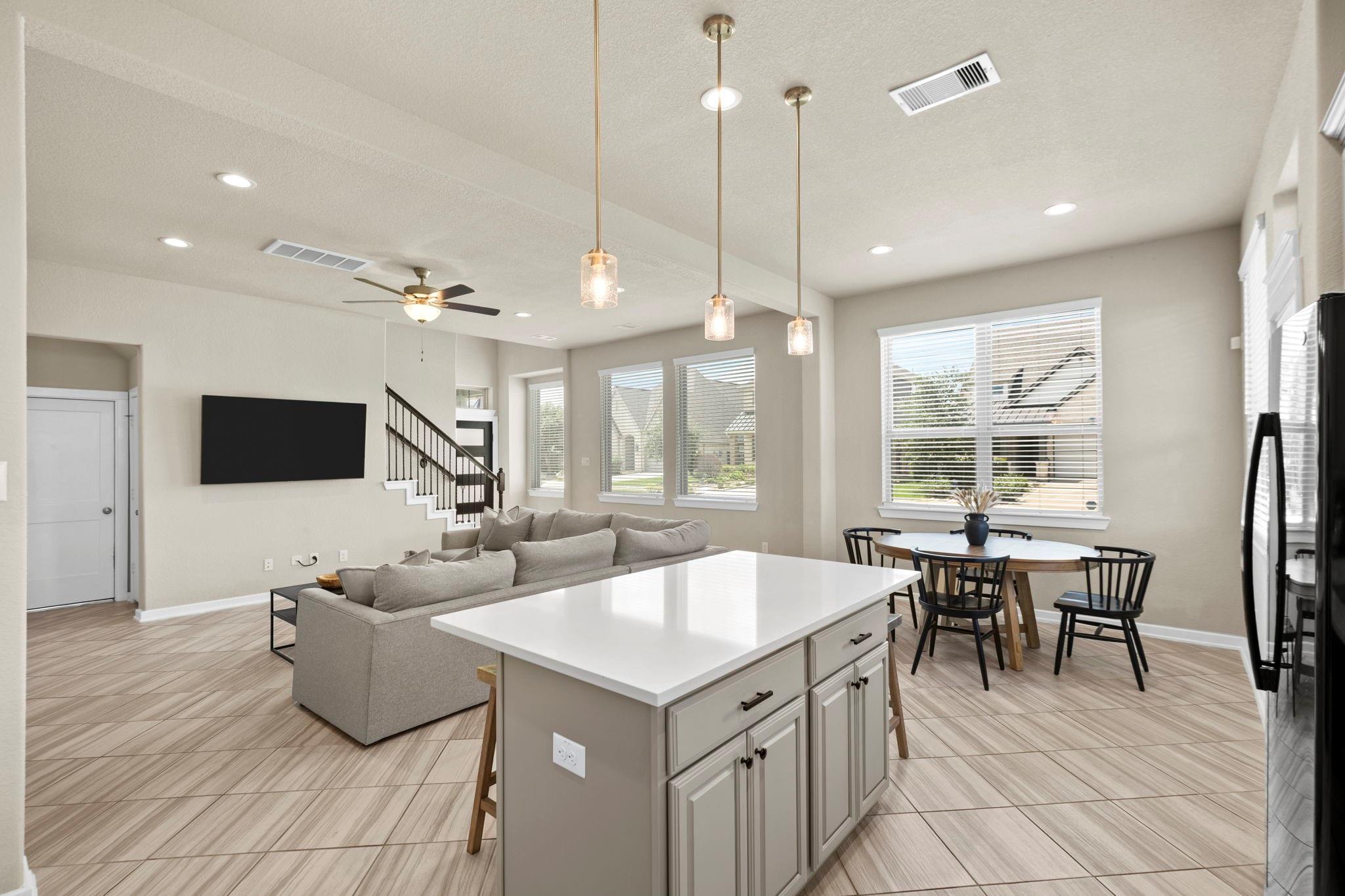 8614 Azalea Crossing Court