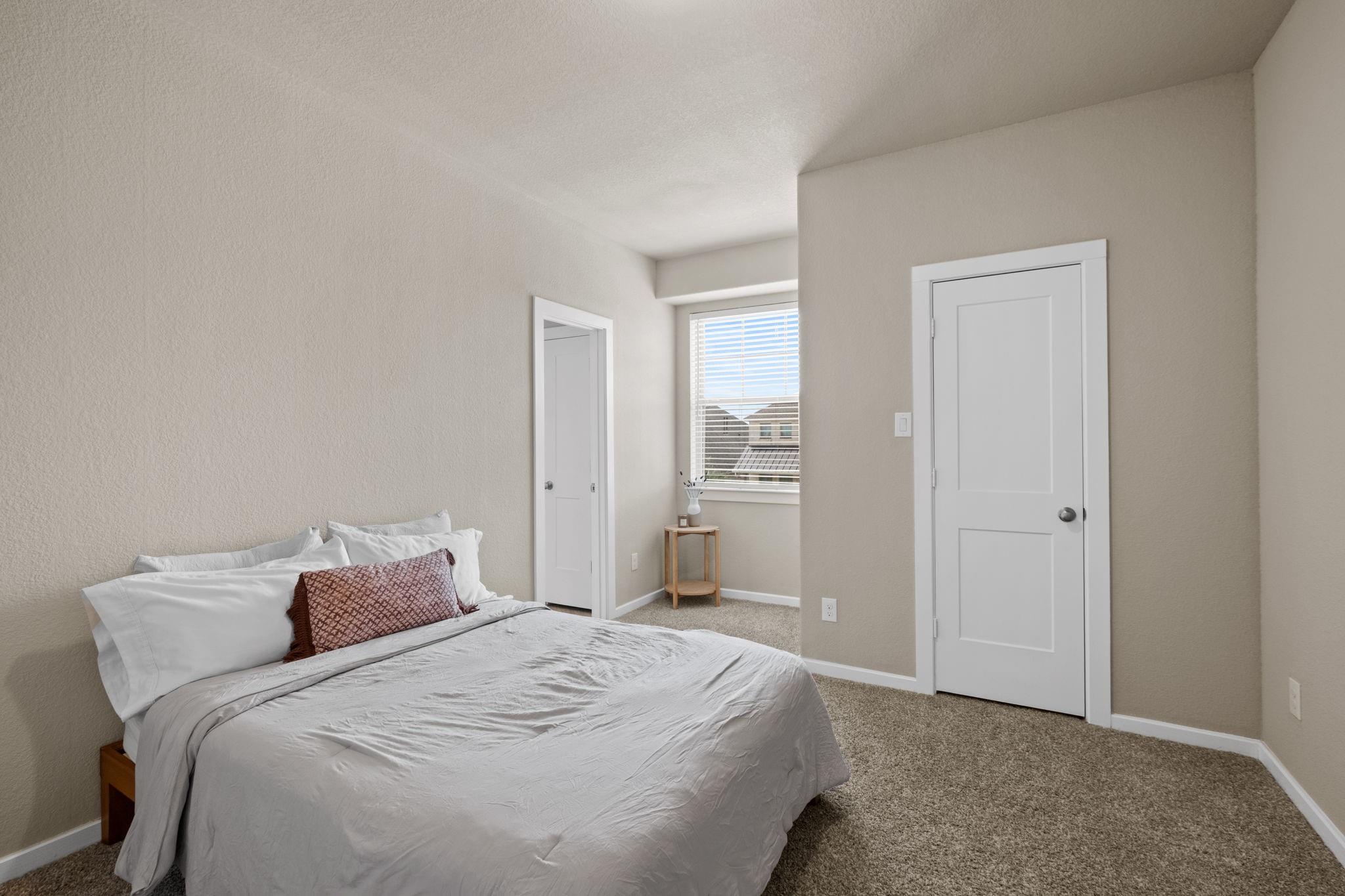 8614 Azalea Crossing Court