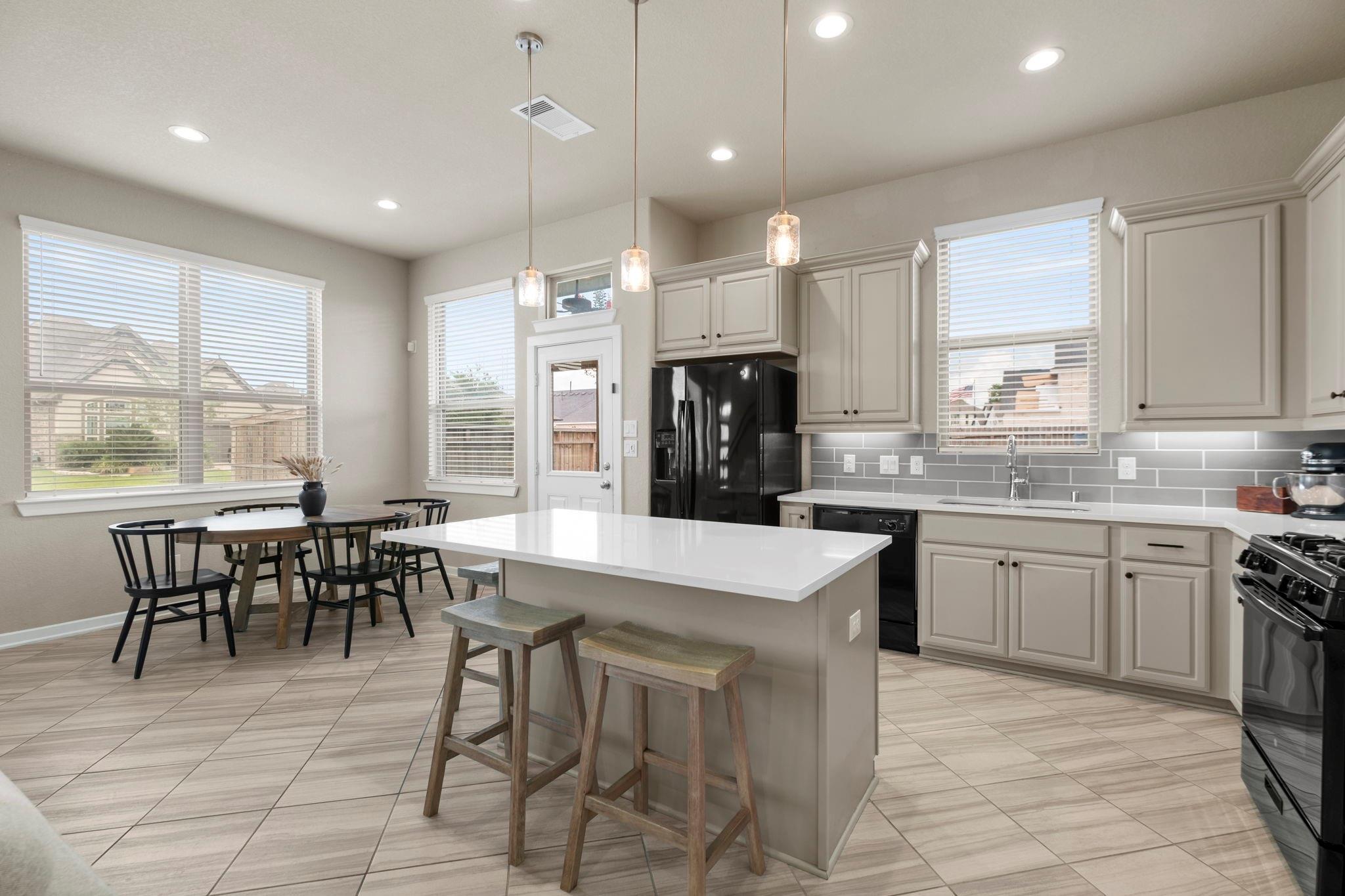 8614 Azalea Crossing Court