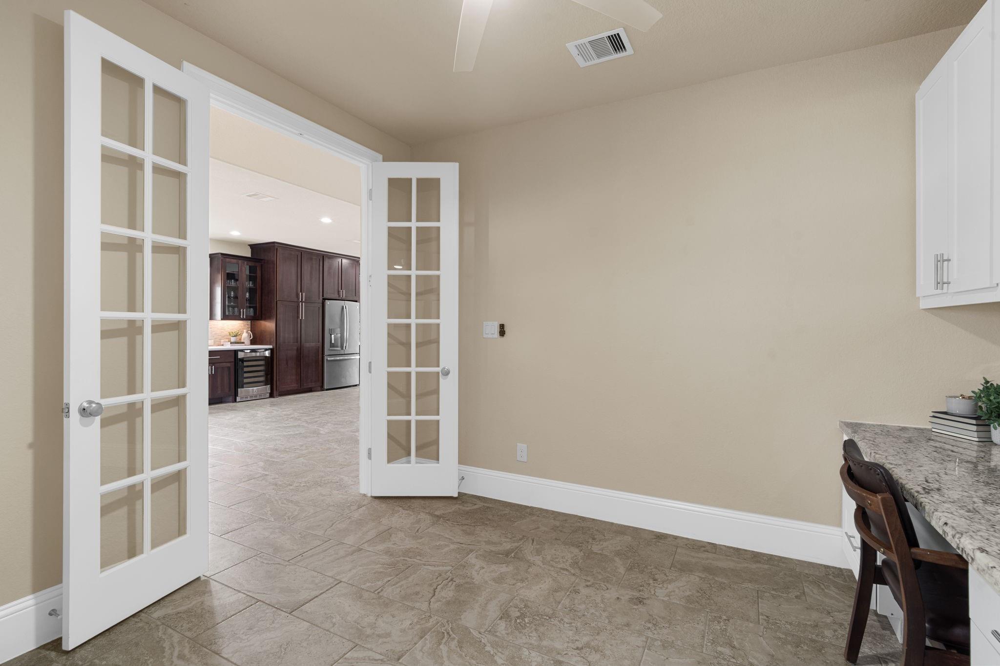 2618 Lazy Vine Lane