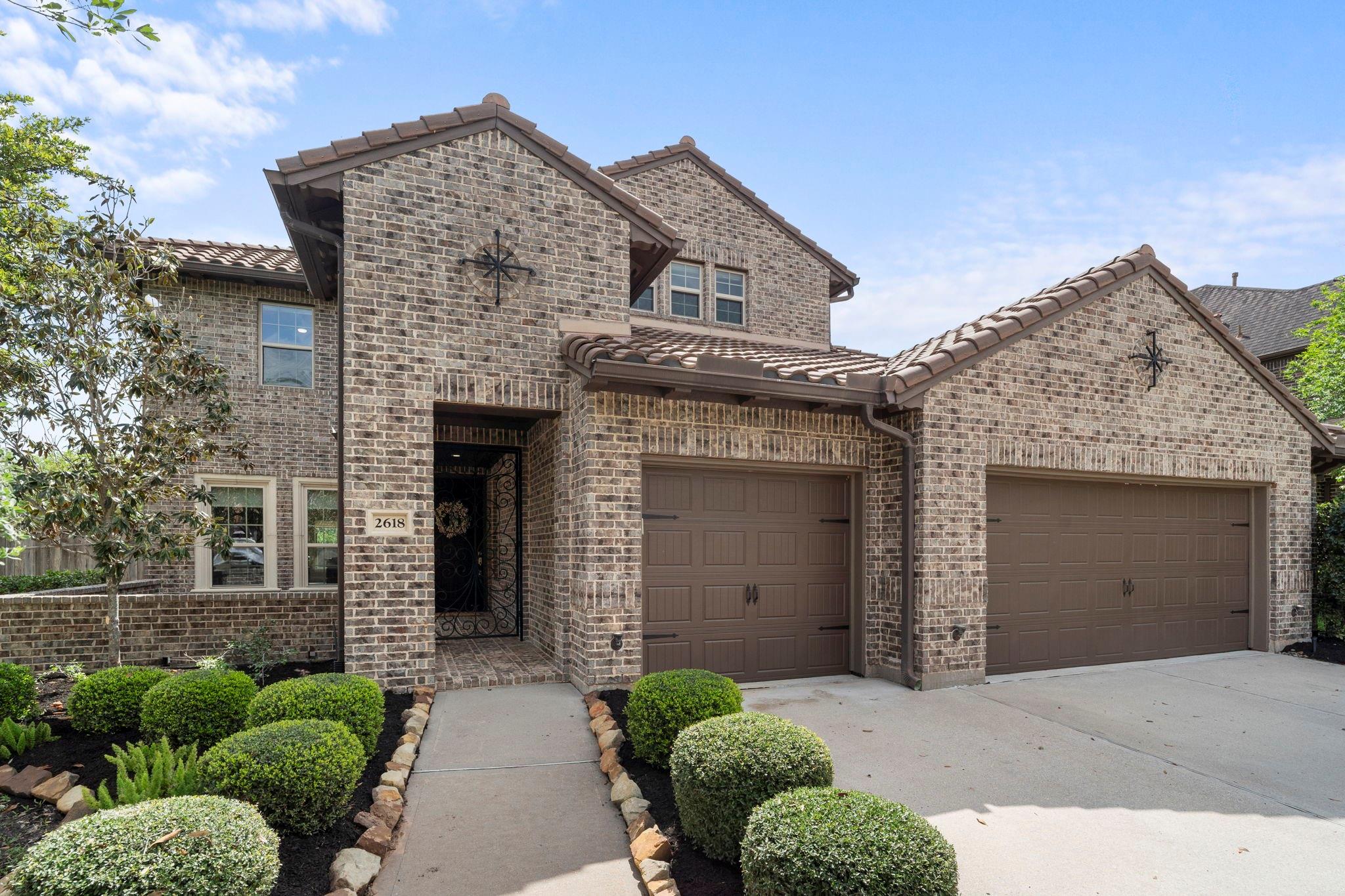 2618 Lazy Vine Lane