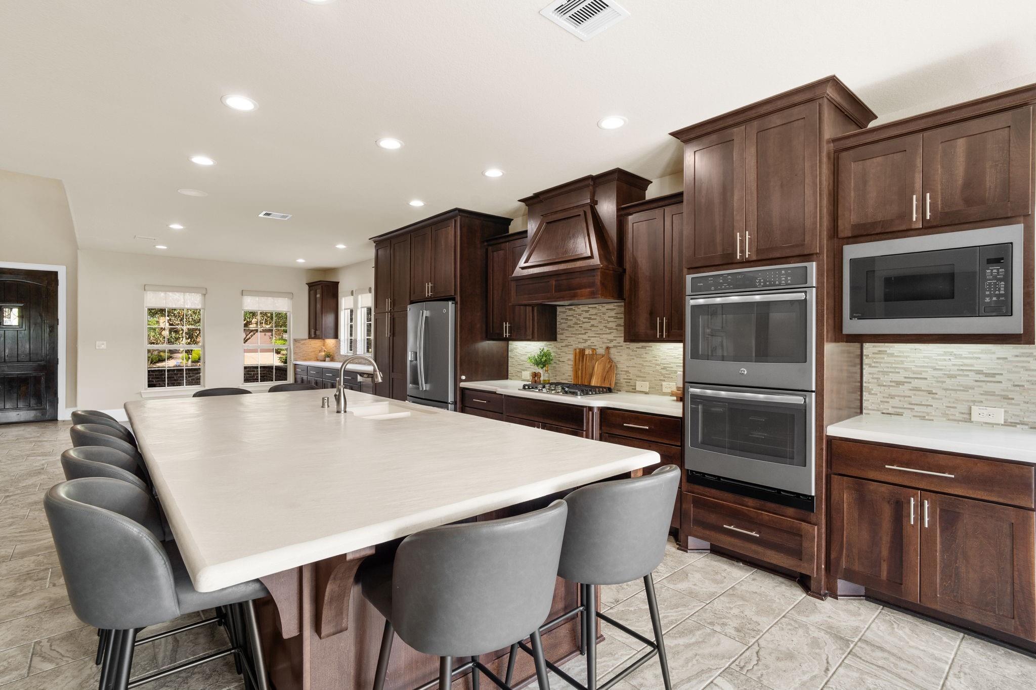 2618 Lazy Vine Lane
