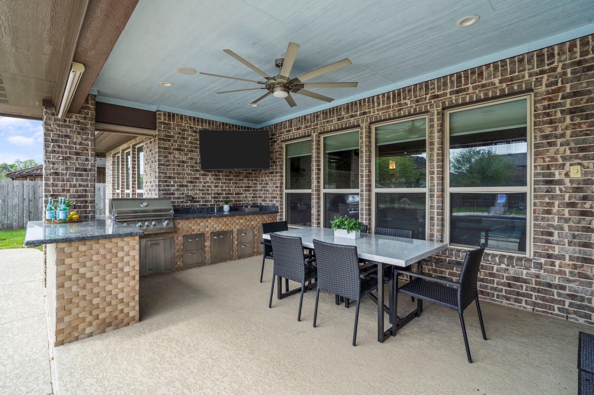 2618 Lazy Vine Lane