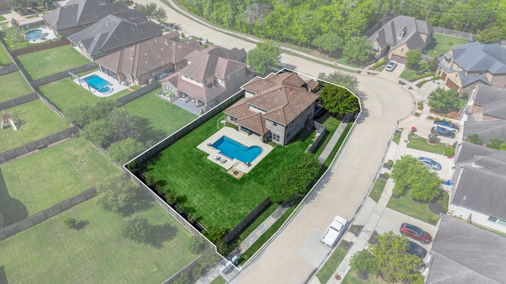 2618 Lazy Vine Lane