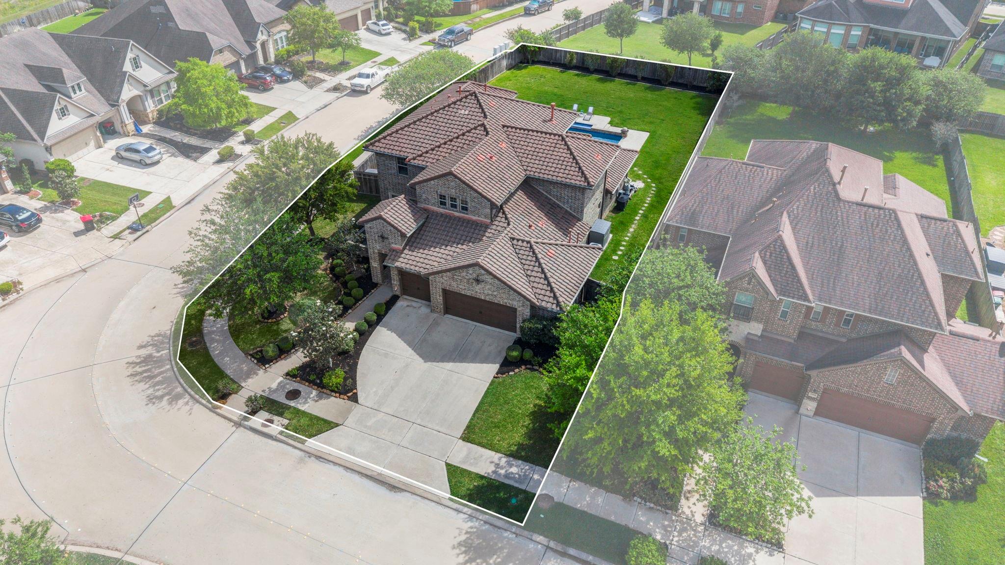 2618 Lazy Vine Lane