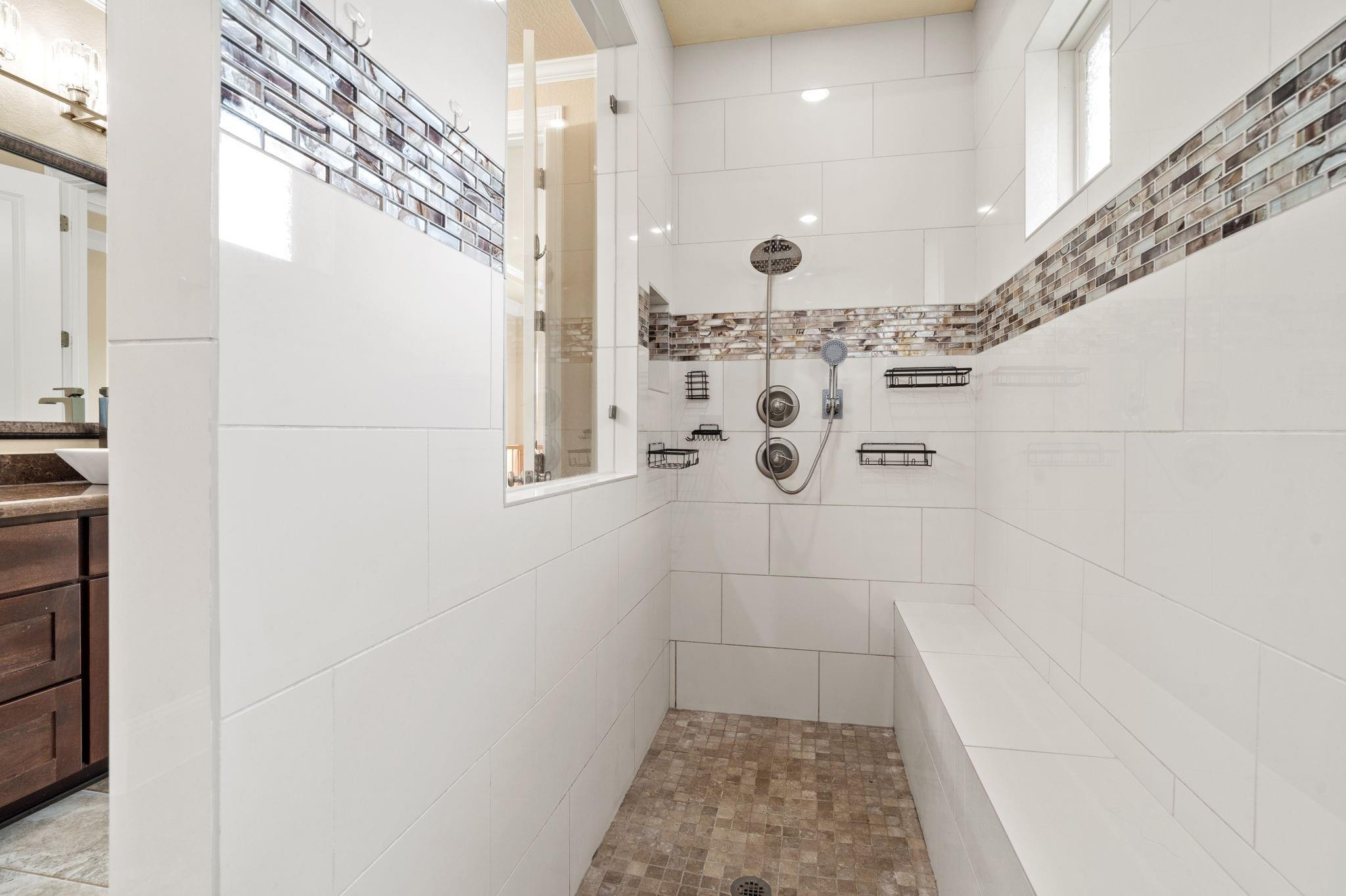 2618 Lazy Vine Lane