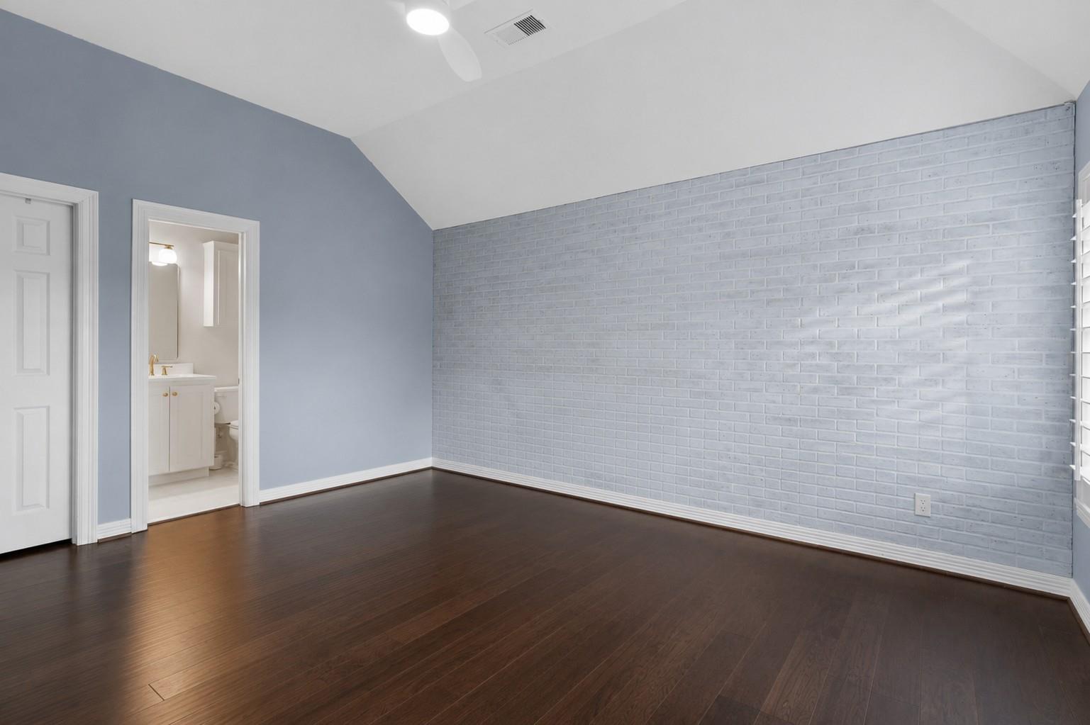 2822 Taylorcrest
