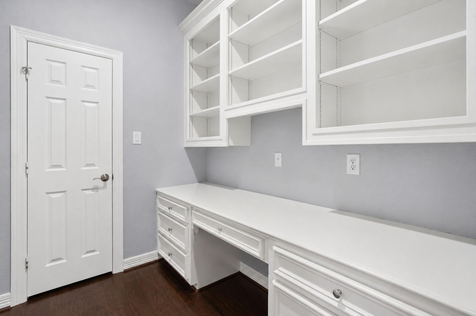2822 Taylorcrest