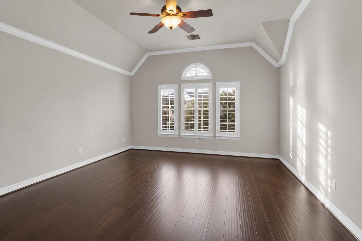 2822 Taylorcrest