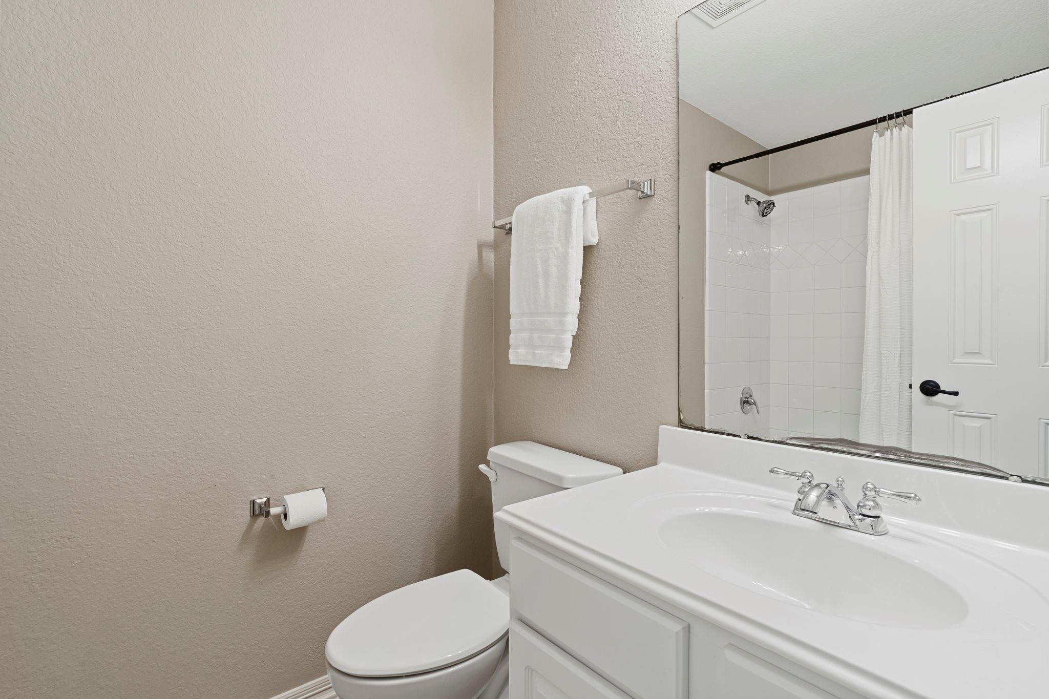 4502 Creek Point Lane