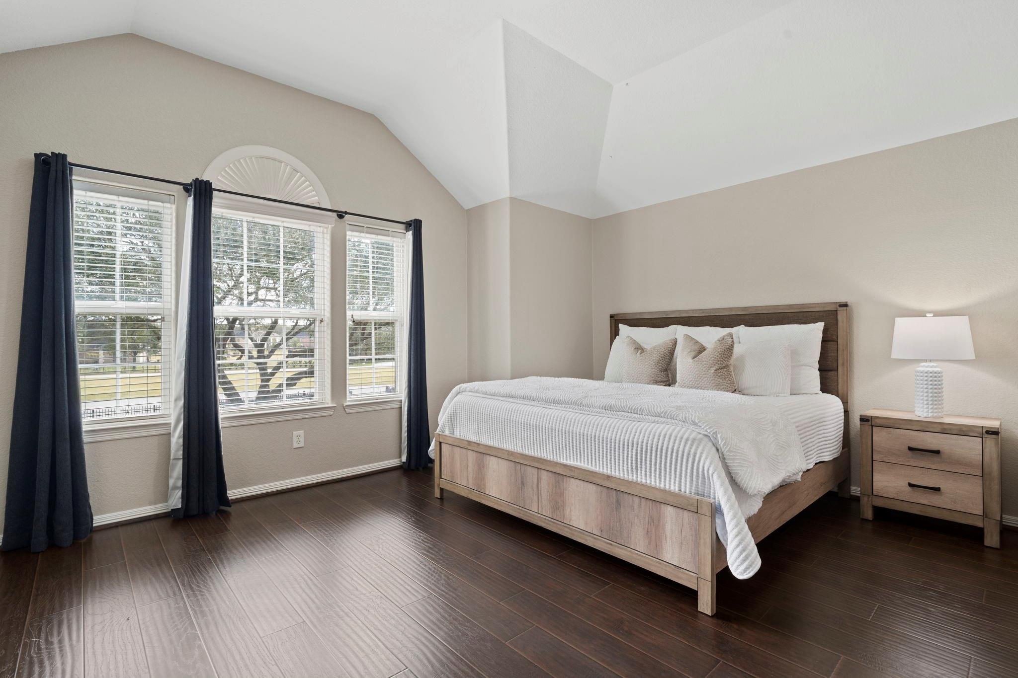 4502 Creek Point Lane