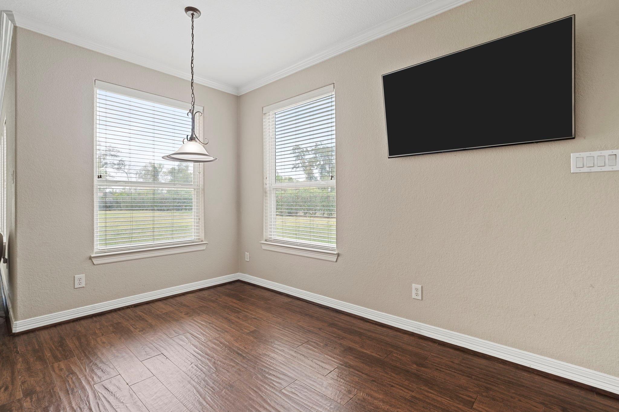 4502 Creek Point Lane