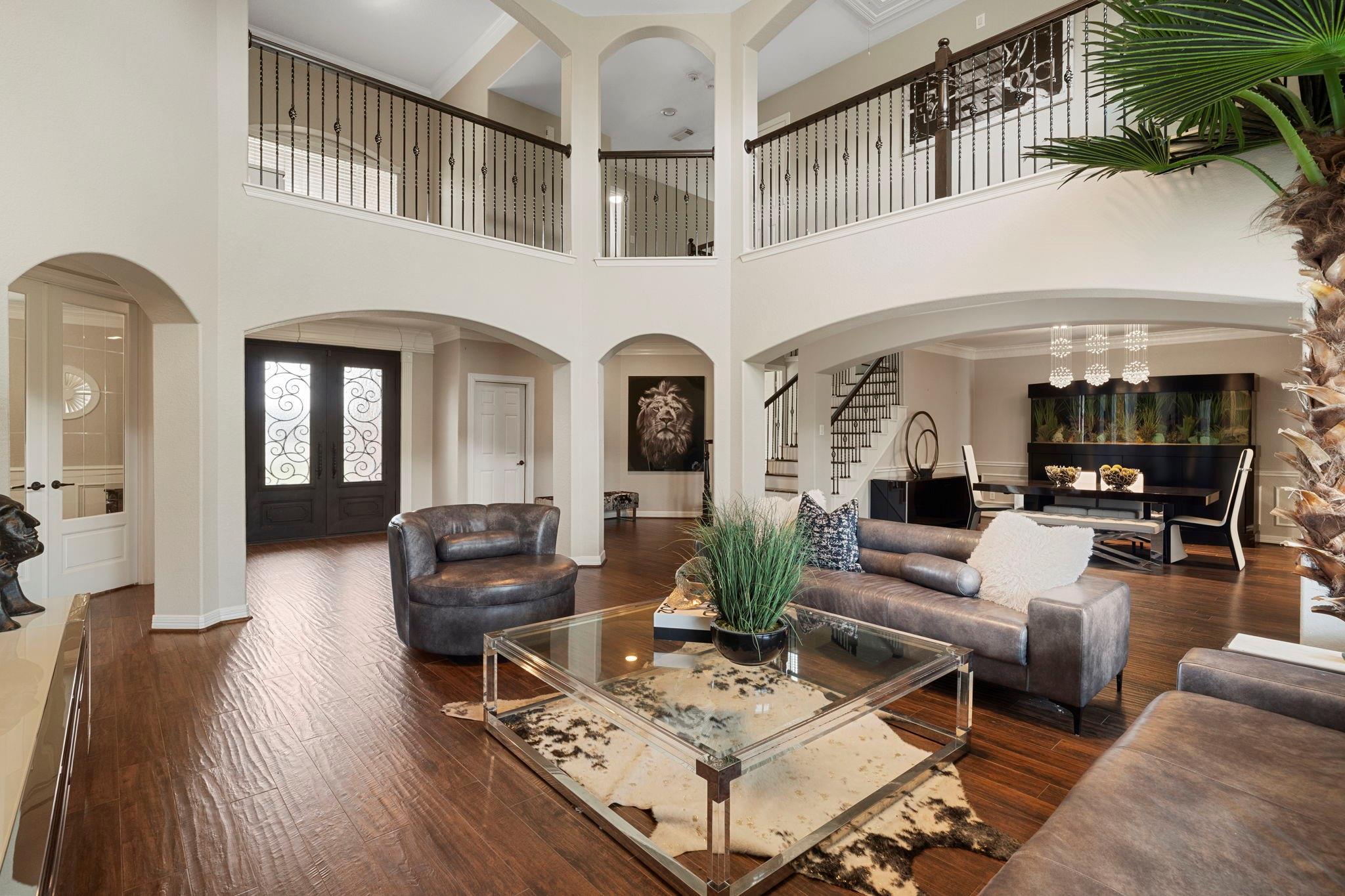 4502 Creek Point Lane