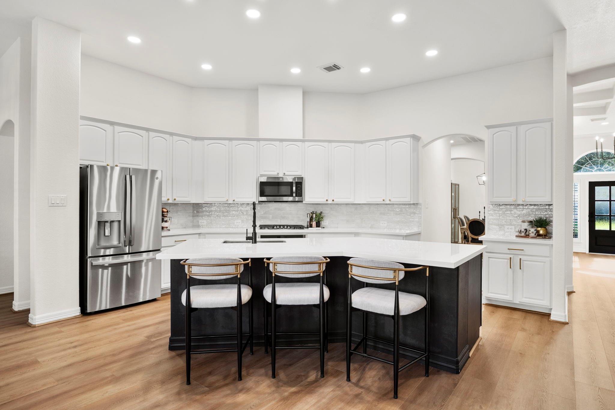 3011 Manchester Cove