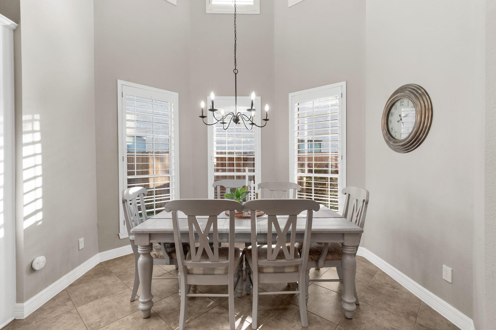 2822 Taylorcrest