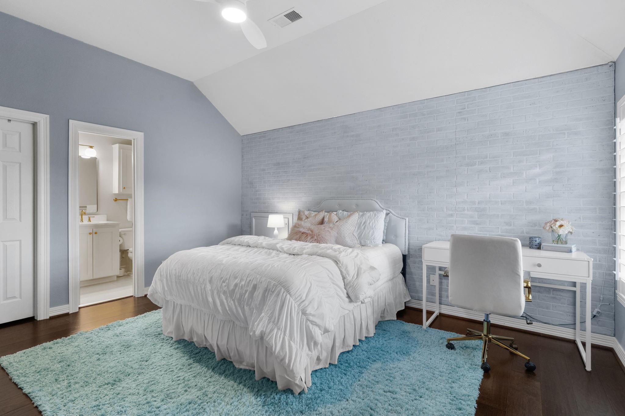 2822 Taylorcrest
