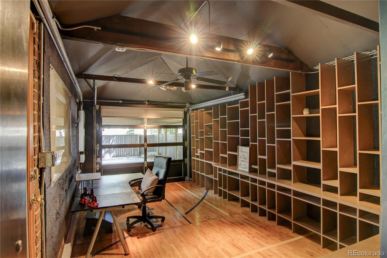 3259 W Hayward Place