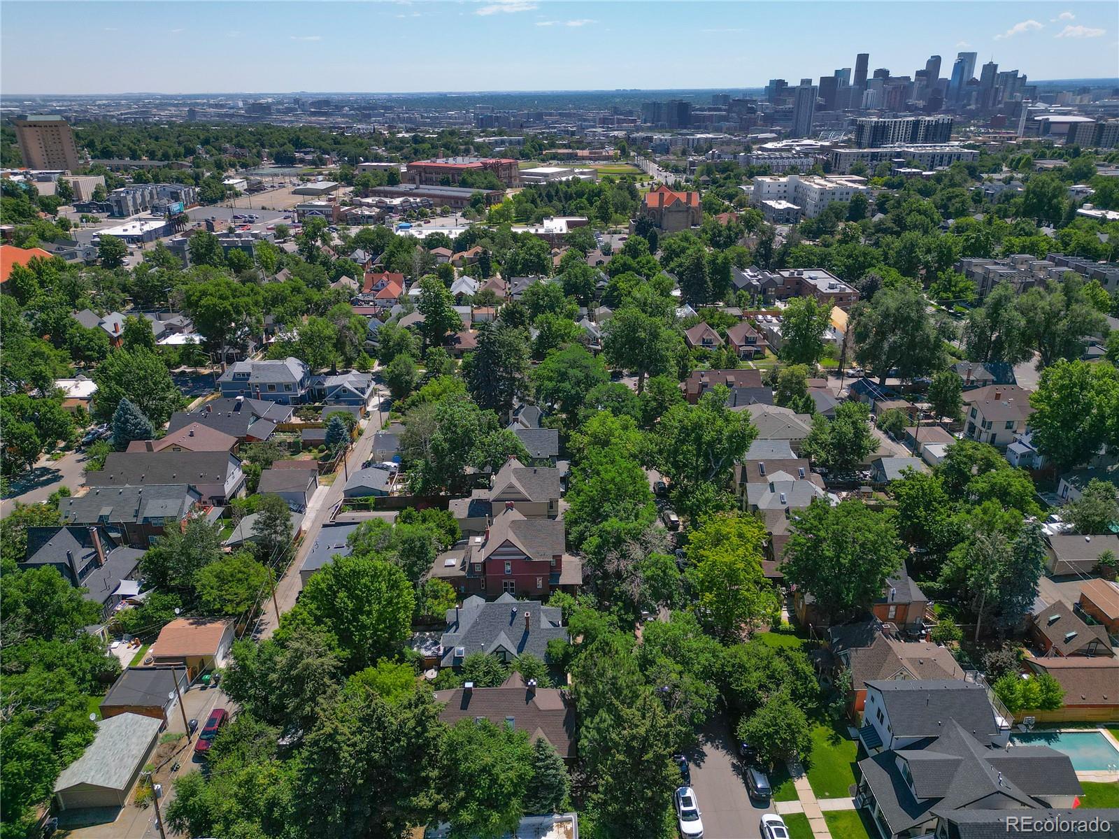 3259 W Hayward Place