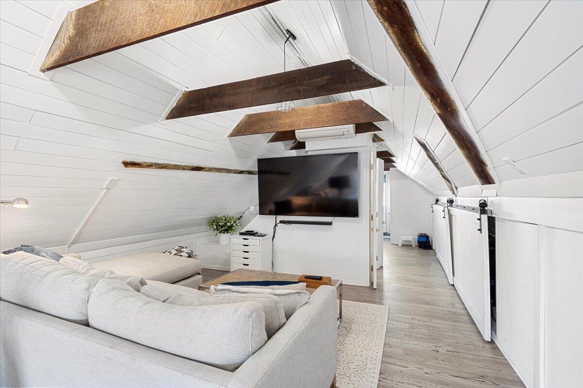 18 Savage Street # B