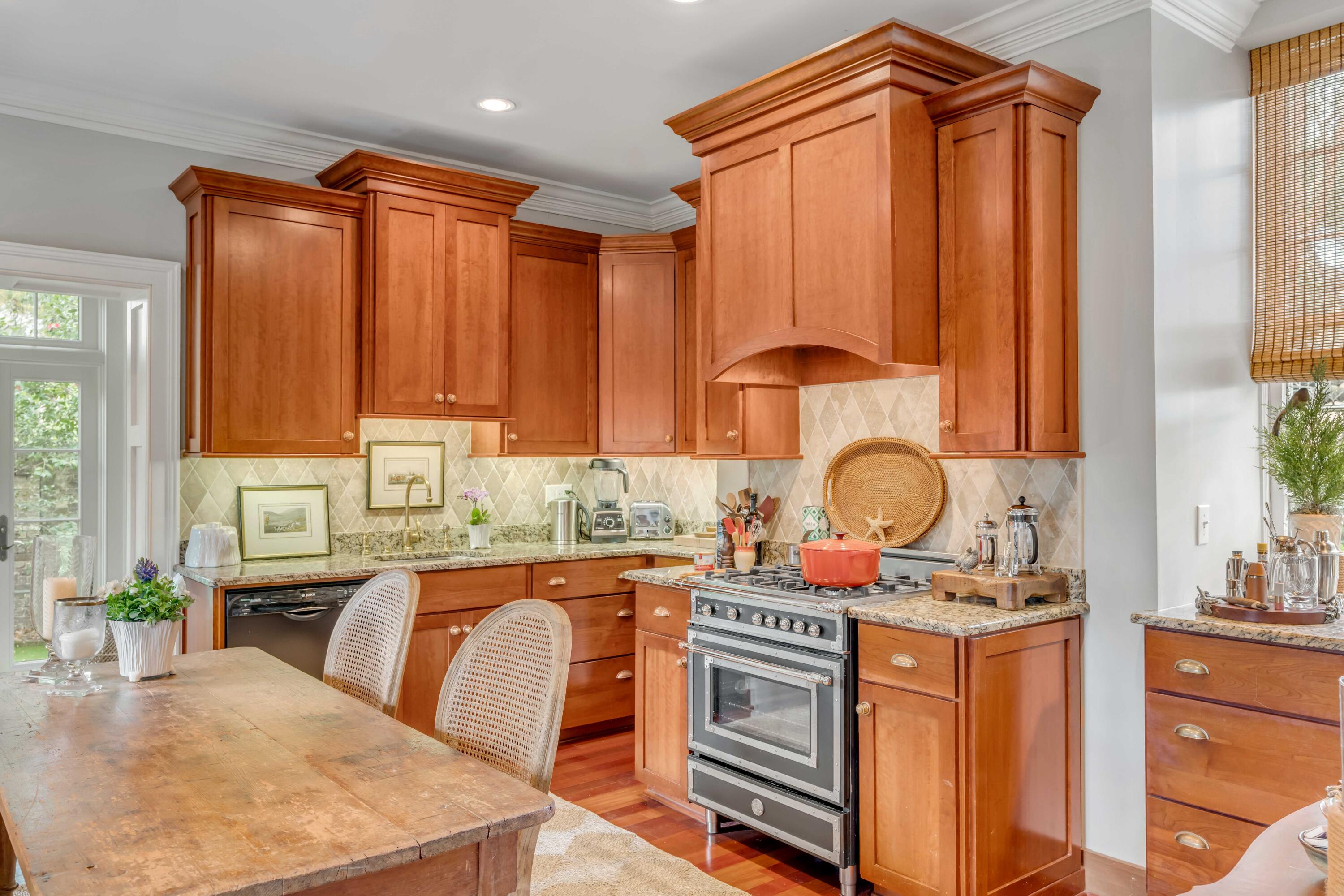 11 Meeting Street # D