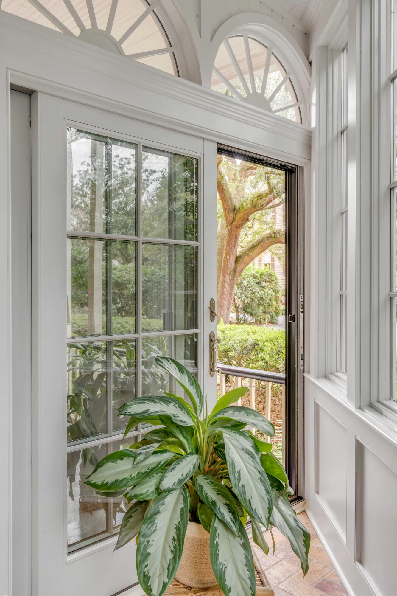 11 Meeting Street # D