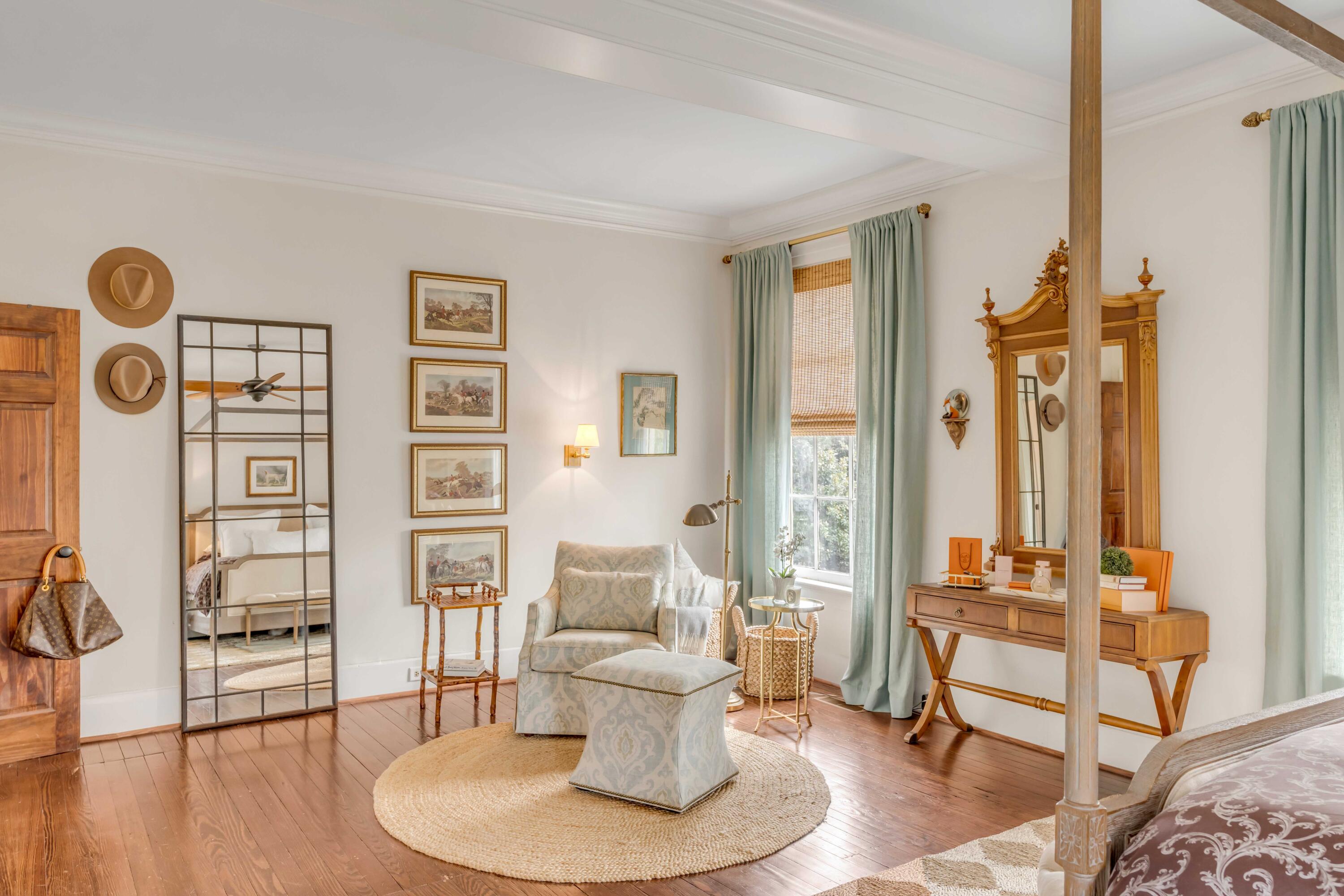 11 Meeting Street # D