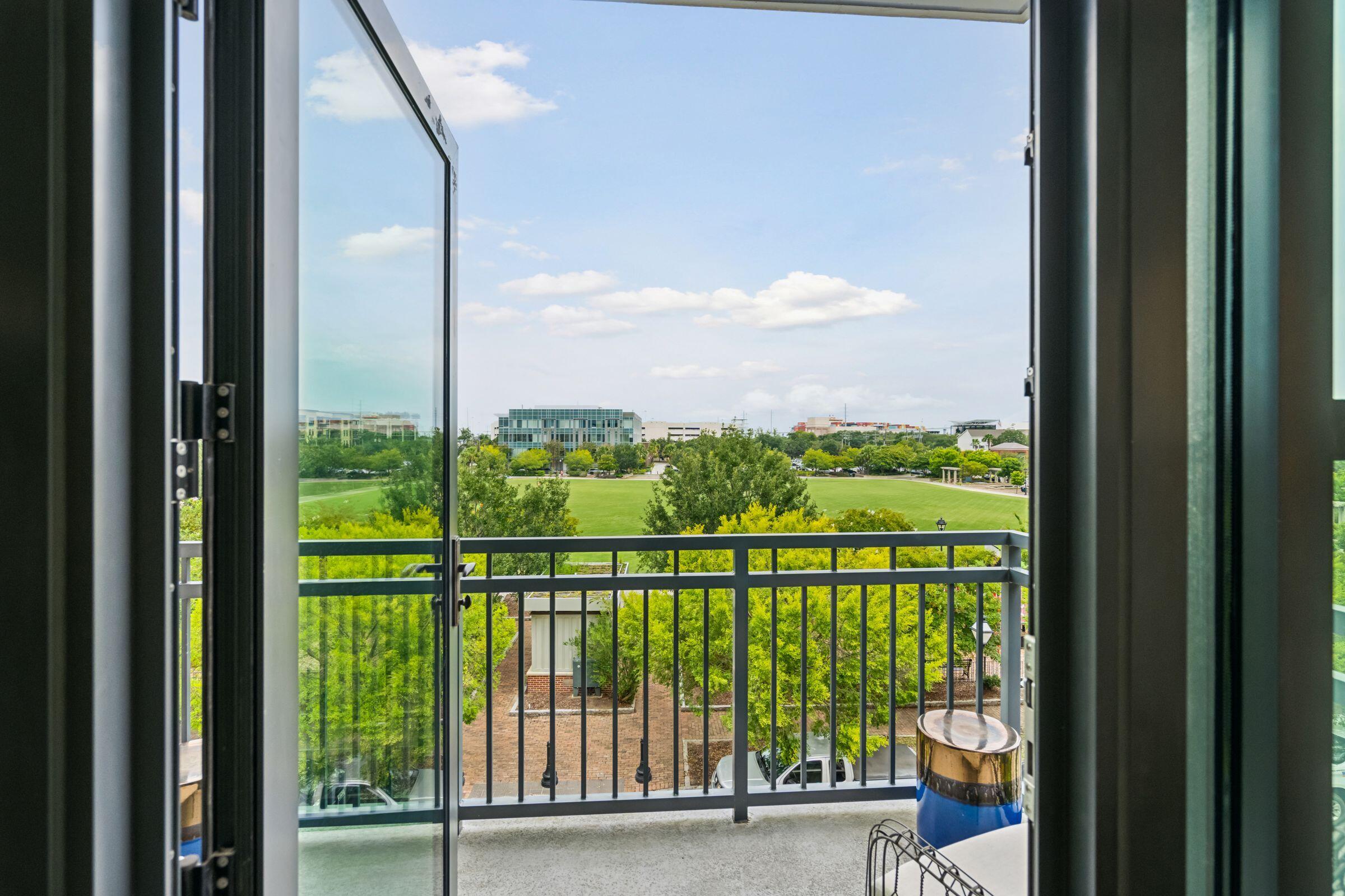 5 Gadsdenboro Street # 315