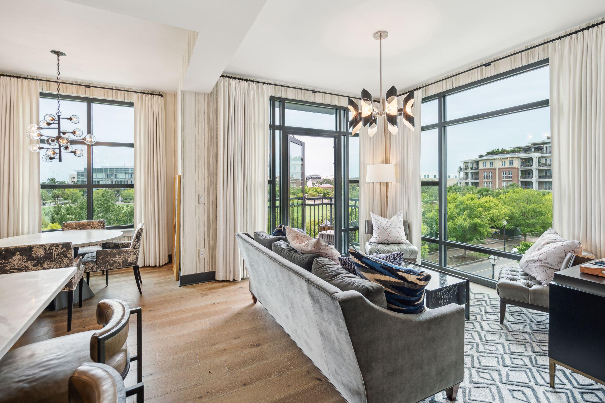 5 Gadsdenboro Street # 315