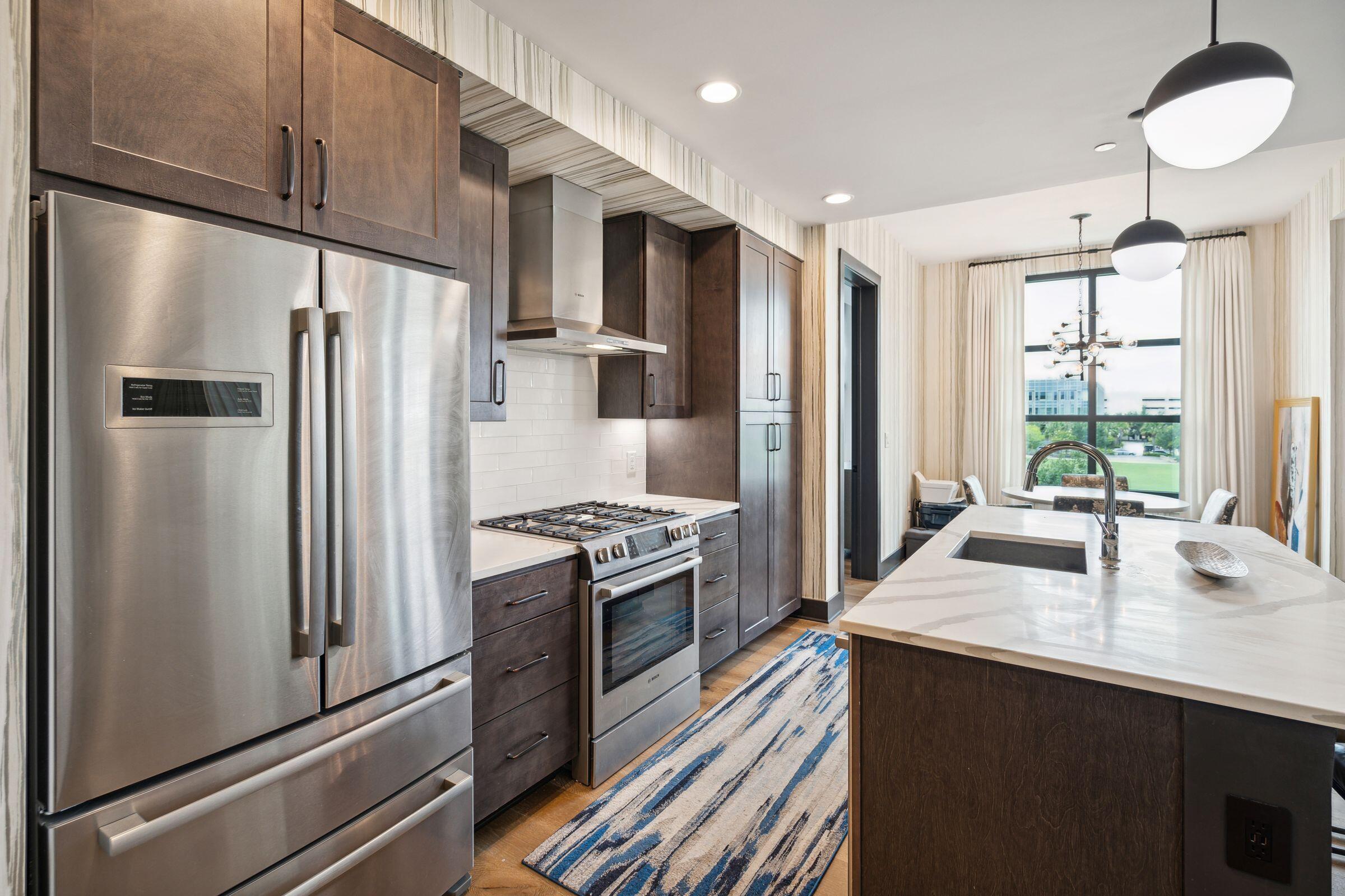 5 Gadsdenboro Street # 315