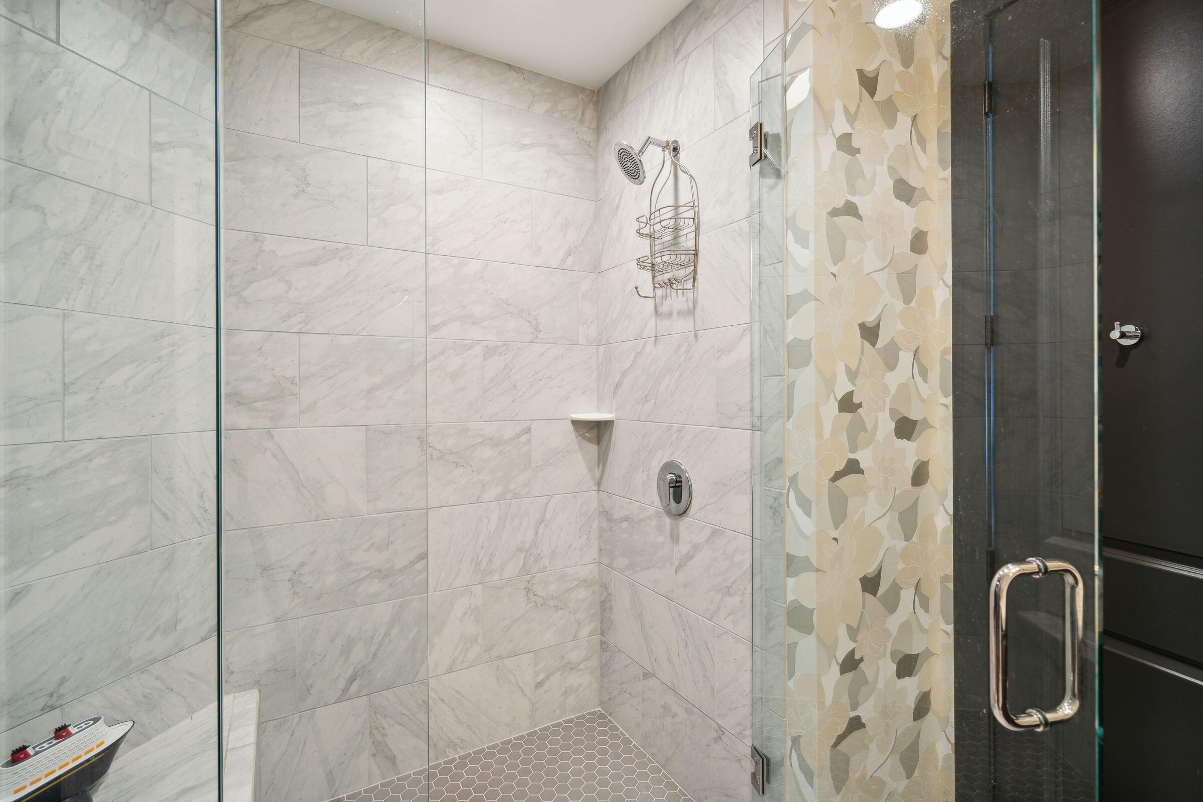 5 Gadsdenboro Street # 315