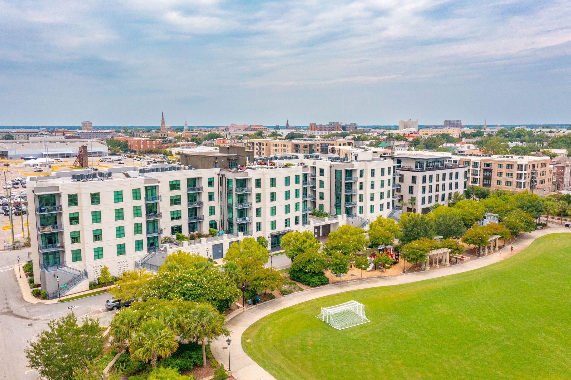 5 Gadsdenboro Street # 315